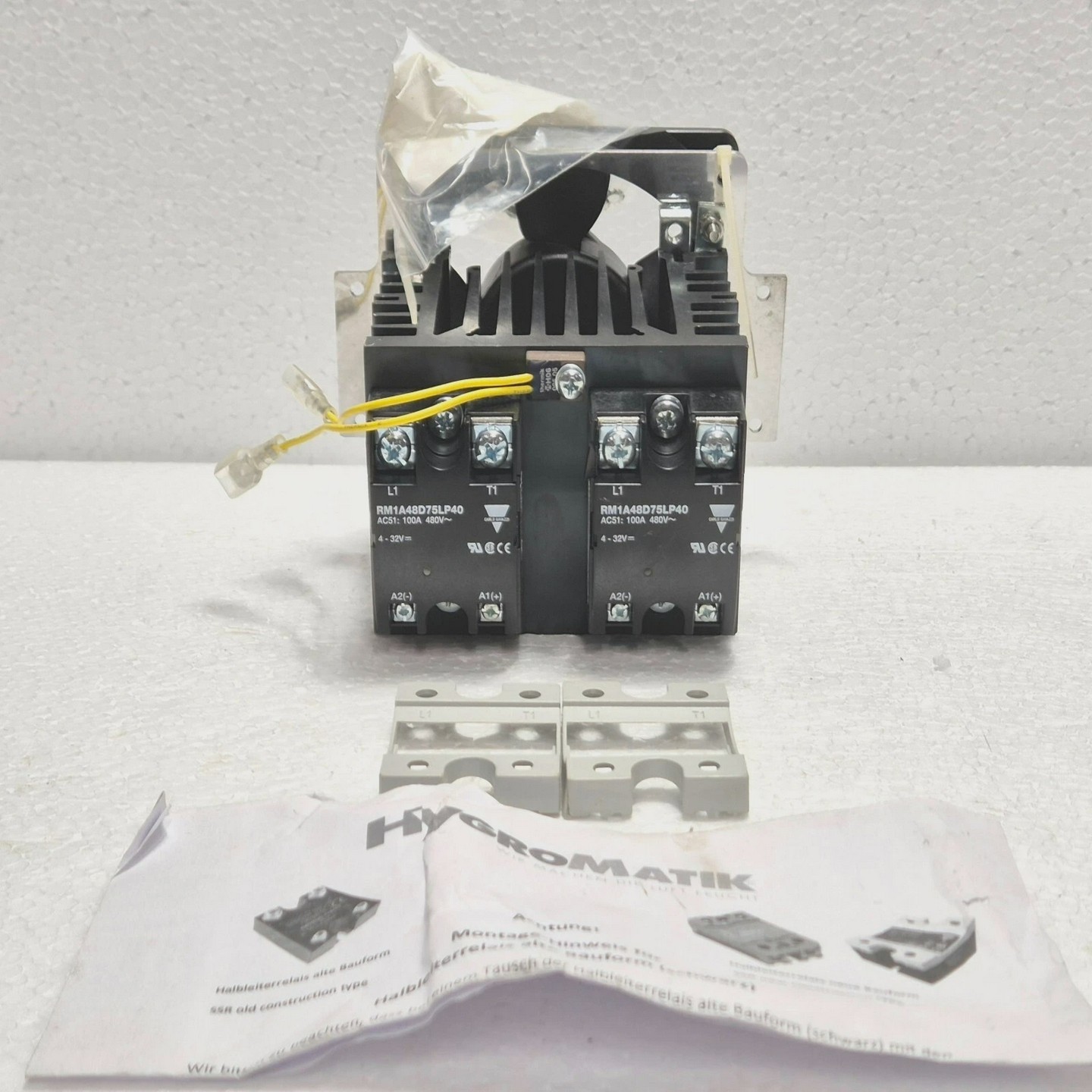 CarloGavazziRM1A48D75LP40固态硬盘带NMB4710PS-23T-B20-A0