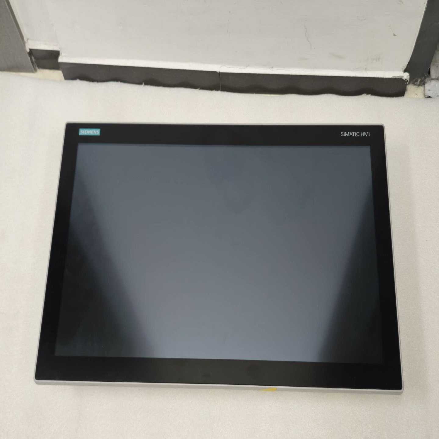 【议价】触摸屏6AV7241-3LB07-0EA0实图拍摄适用