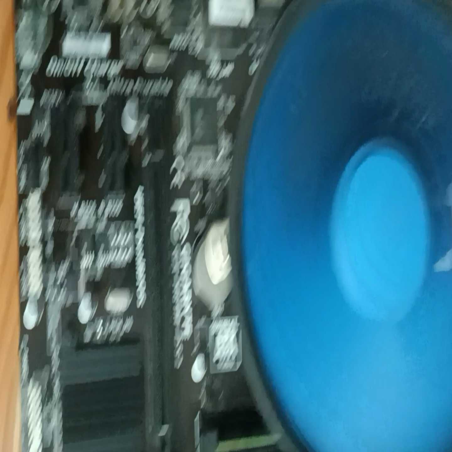 议价技嘉GA-H81M-DS2主板，正常好用的，没当板，送CPU