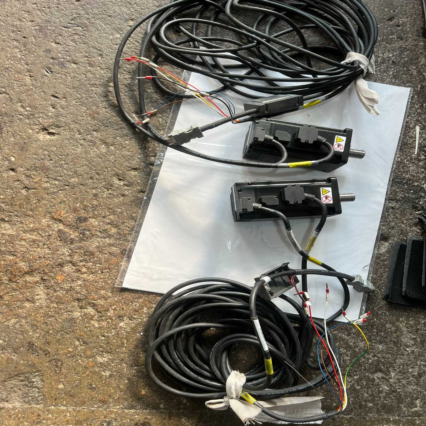 【议价】汇川电机、MS1H1－40B30CB、二台成色如图适用