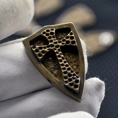 盾牌steel flame钢火 十字军盾黄铜镶嵌背夹EDC工具配件 DIY刀具