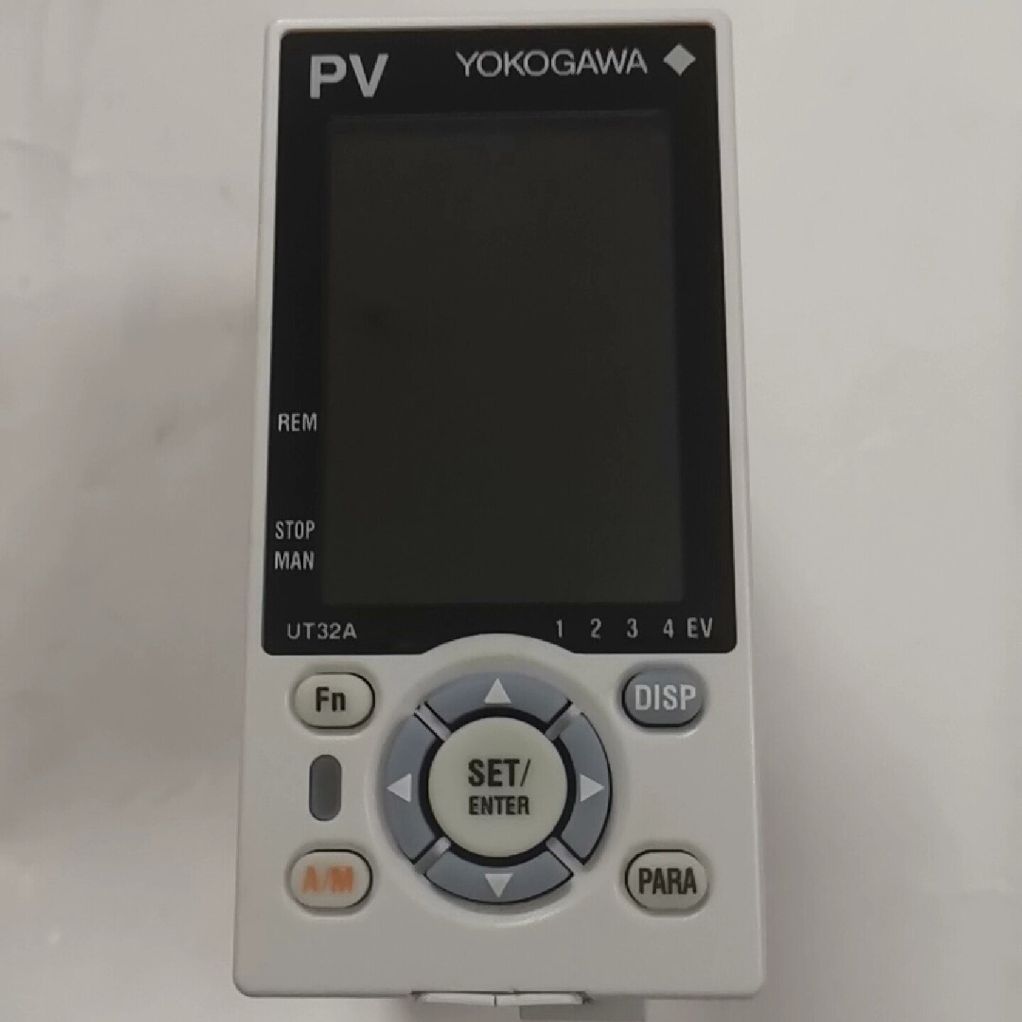 【询价】UT32A-200-00-00   YOKOHAMA 横河 - 实物图