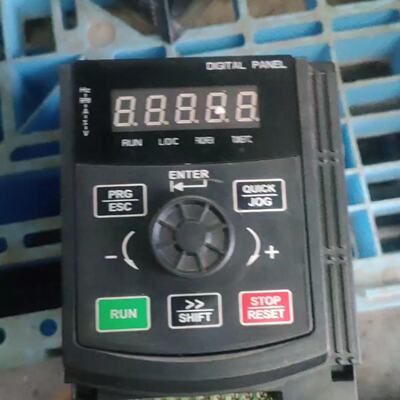 博腾BT500220V1.5KW变频器一台成色自定义缺-议价