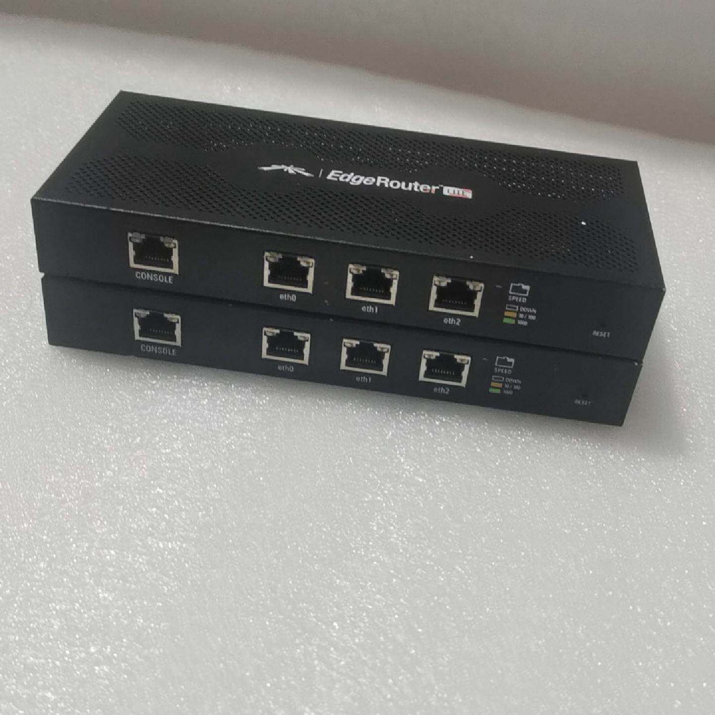 议价--UBNT  ERLite-3 企业级3口千兆路由器，功能正常