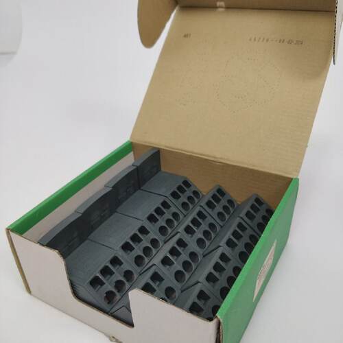 Schneider Electric 04034 Linergy DP 4P D.BLKCompact 4 Pcs