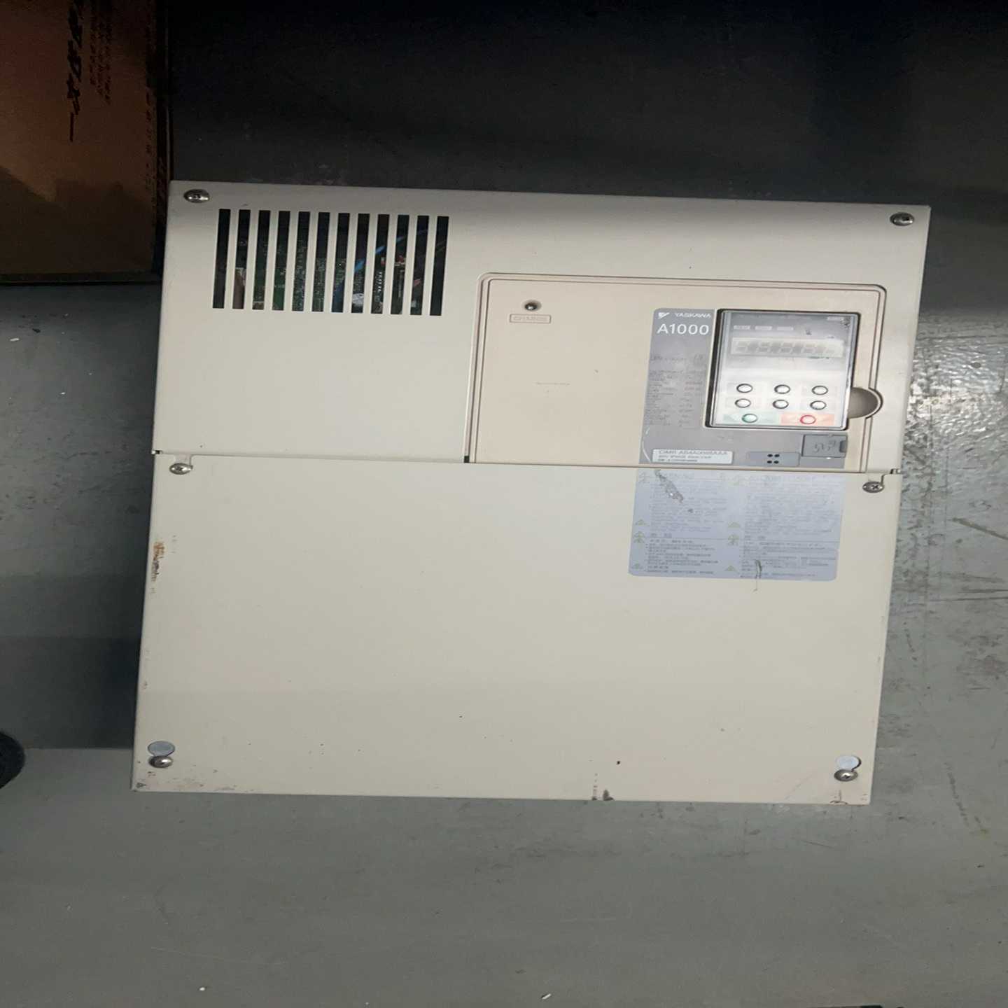 安川变频器 CIMR- AB4A0088AAA 45KW/3~询价