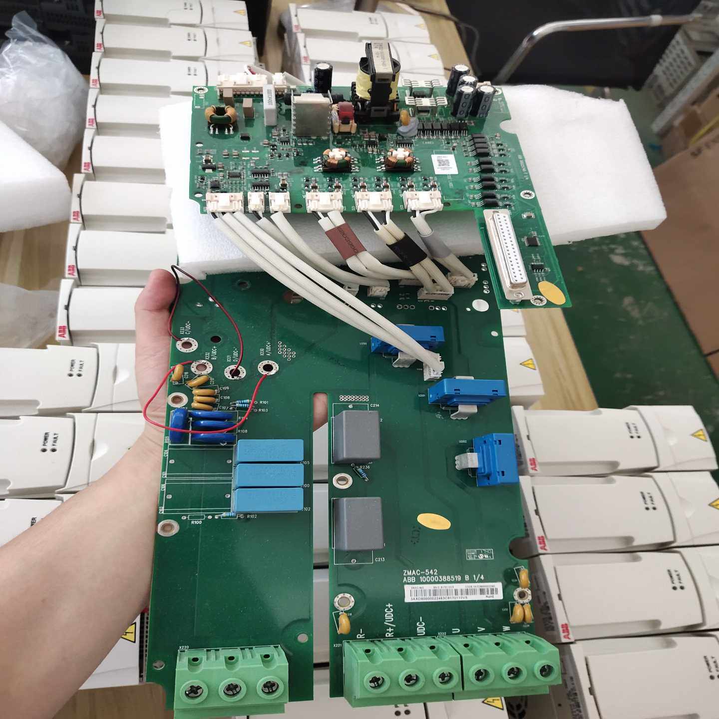 Abb880驱动板加下面一套。测试包好，美得很。Abb880【鑫鑫商