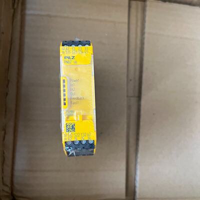 P皮尔兹安全继电器型号PNOZs6货号750106实物--议价商品