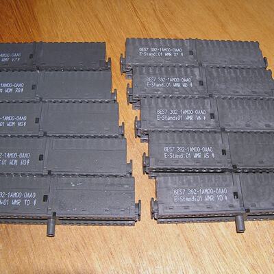 Lot 10x Siemens 6ES73921AM000AA0 S7300 Frontconnector screw