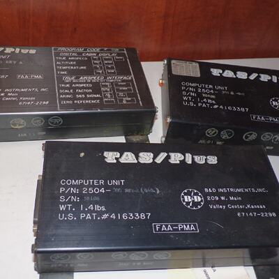 B  D Instruments Computer Units 2504300