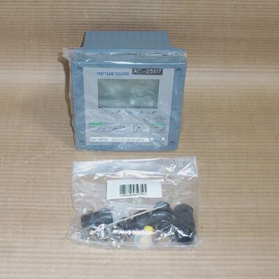 NEW METTLER TOLEDO 71002XH COND COMPACT CONDUCTIVITY TRANSMI