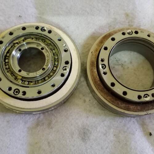 原装谐波减速机HD25-1002个，2台机器人所，议价