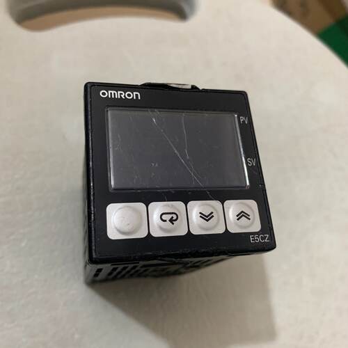 溢价-温控器E5CZR2MT