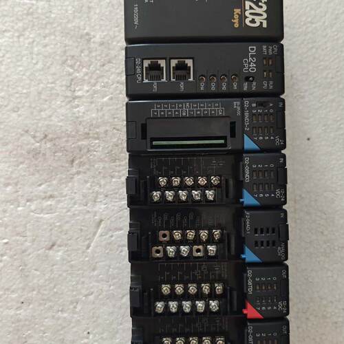 询》光洋PLC一套DL240CPU一个