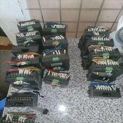 汇川模块H2U-1600有12个，H2U-0808有7个，H询价