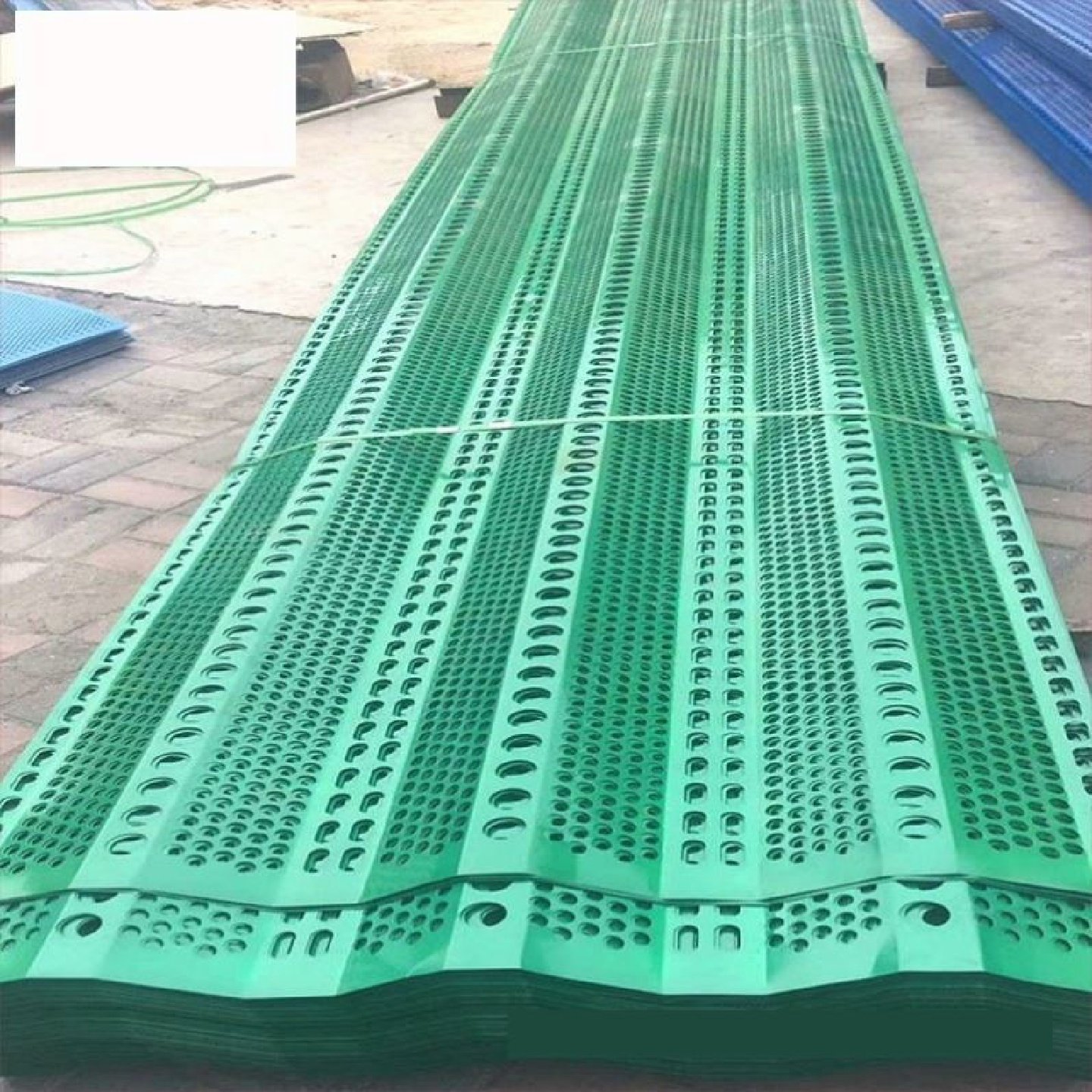 防风抑尘网金属煤场挡风抑尘墙料场防风网电厂防尘网港口挡风网片,五金/工具,安全网,淘宝优惠券,粉丝福利购,淘宝优惠卷