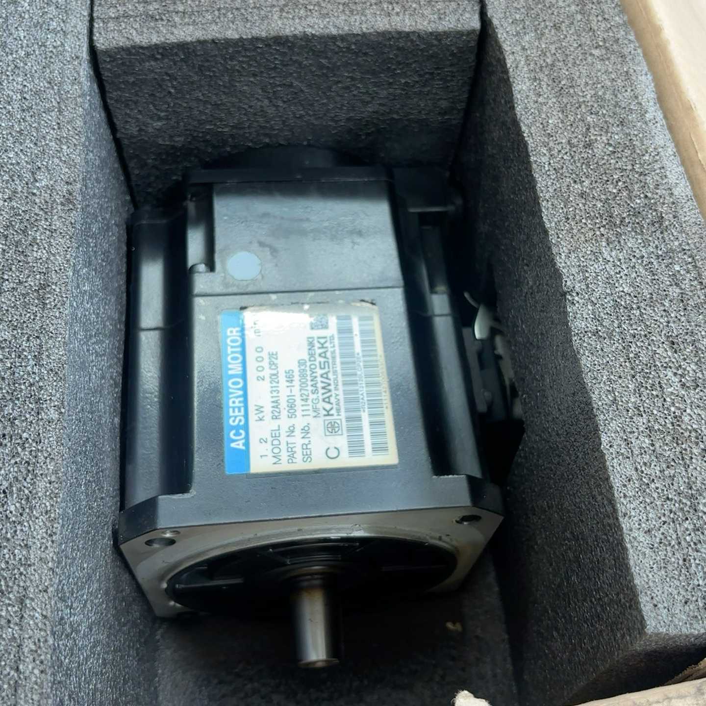 【请询价】川崎机器人伺服电机R2AA13120LCP2E12KW功