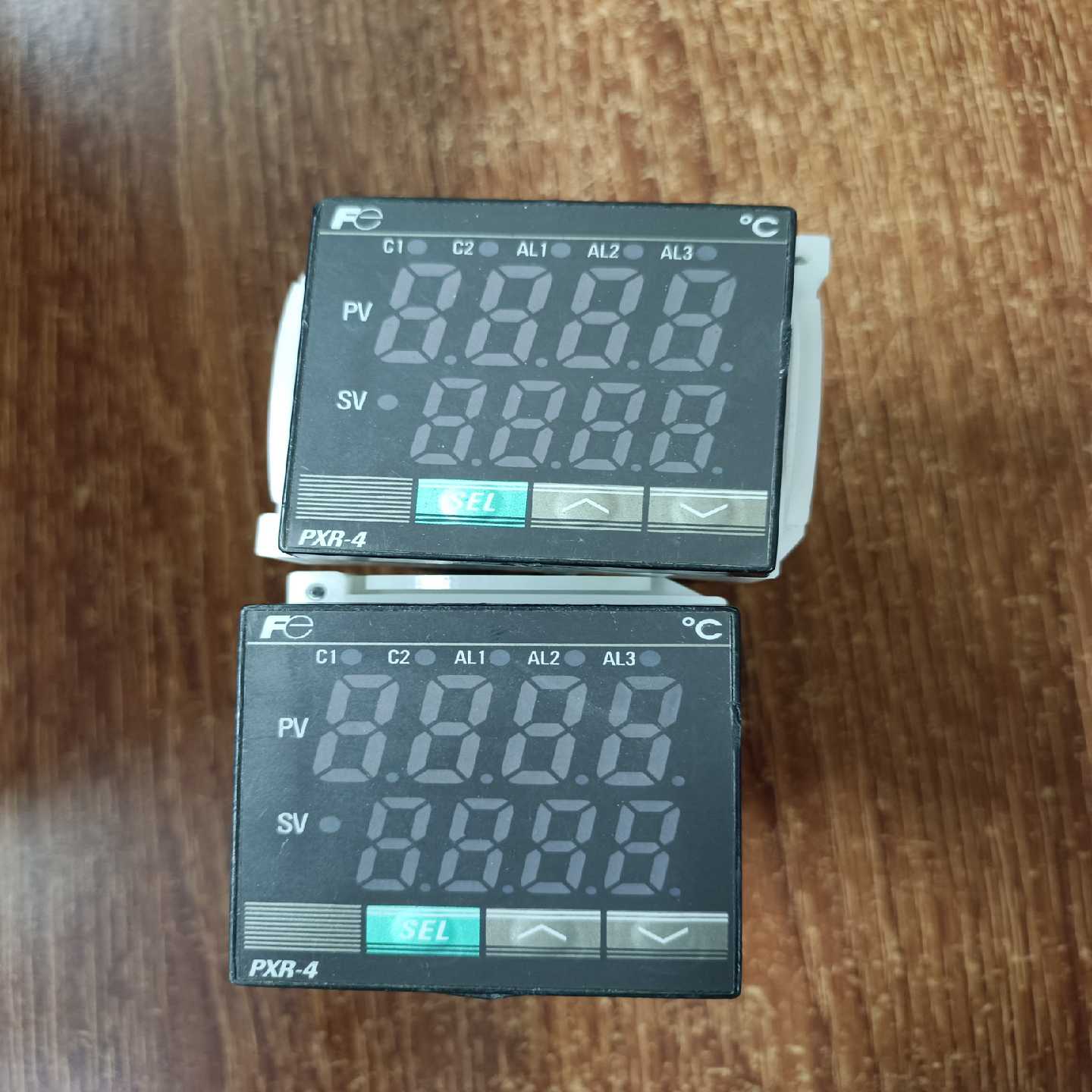 富士温控器PXR4TAY1-FW000-C功能，议价询价