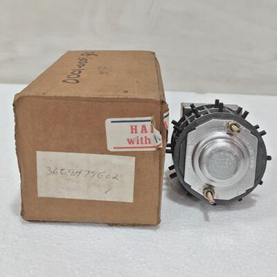 *NEW IN BOX* ELECTROSWITCH W2 Rotary Switch 600 VAC 125 VDC