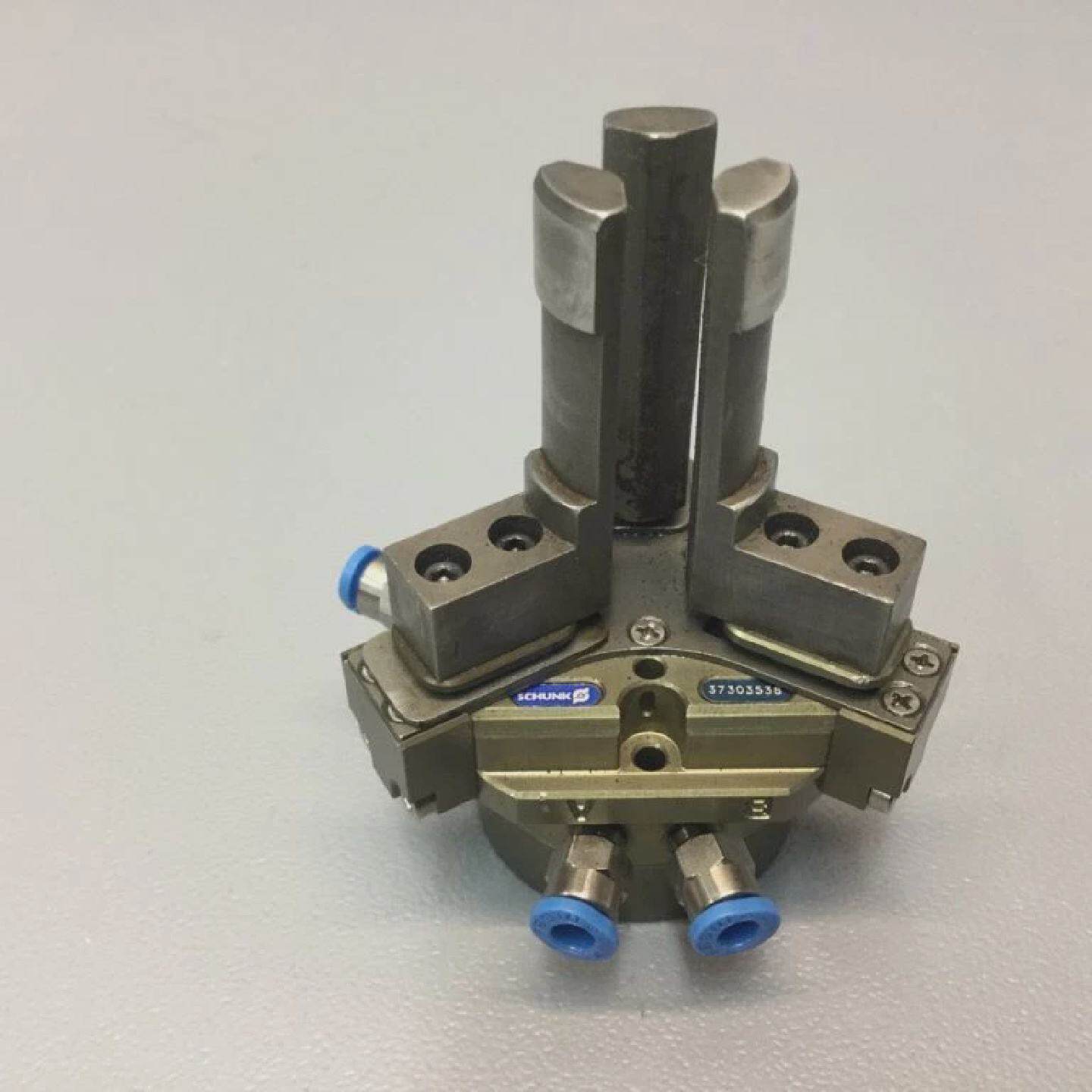 37303538  SCHUNK  37303538Pliers Centred Used - 实物图