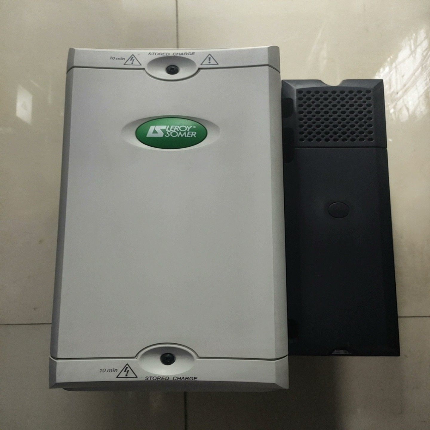 【请询价】leroy somer驱动器SPMC2402 原装现货议价