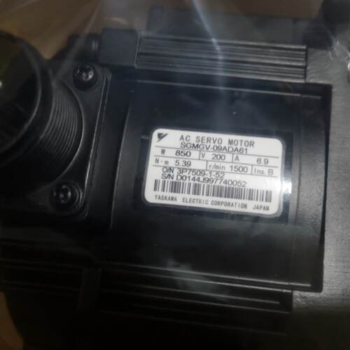 议价SGMGV-13A3C61原装安川1.3KW伺服马达全新质保一年现货包邮议
