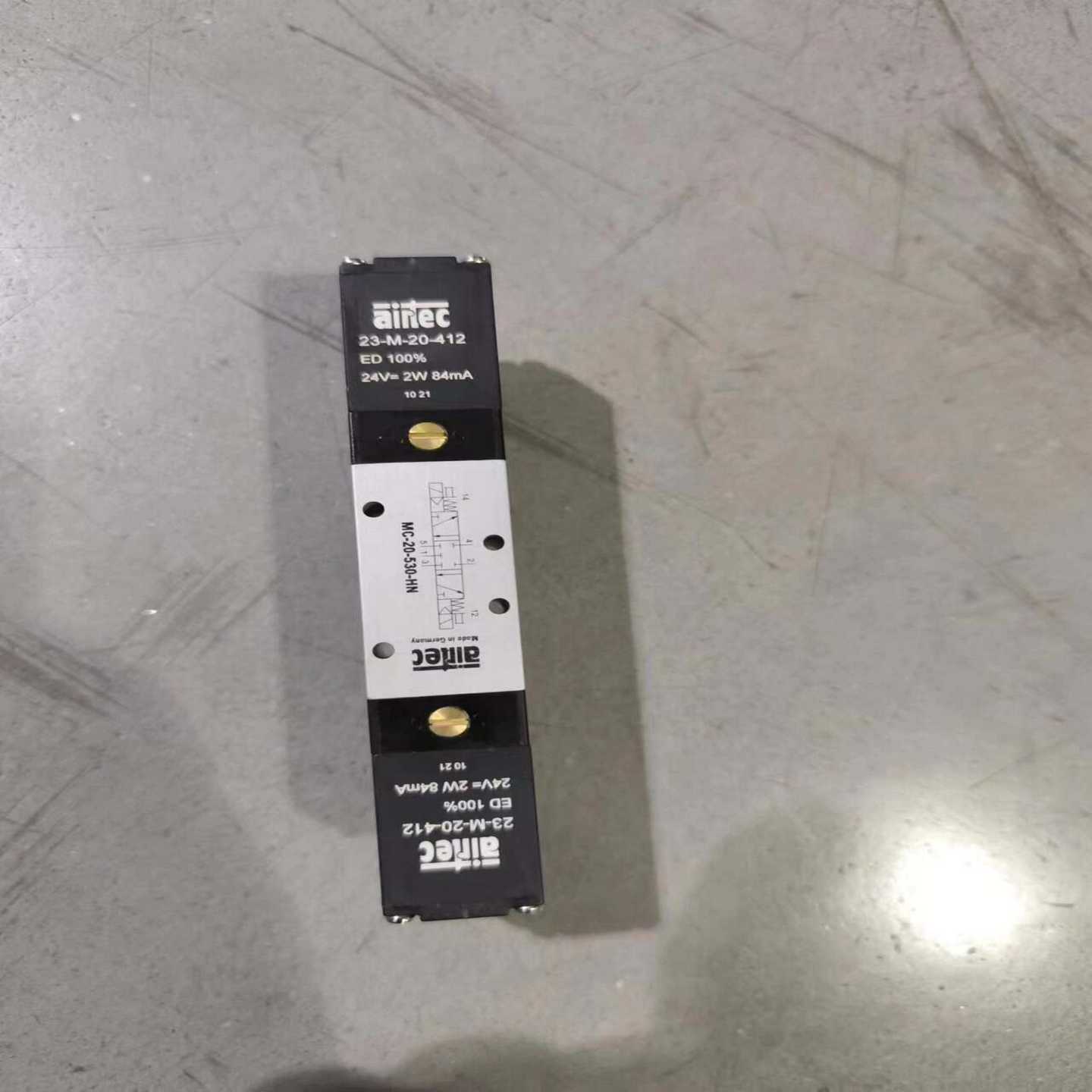 询价全新无盒爱irtec电磁阀，：2-M-