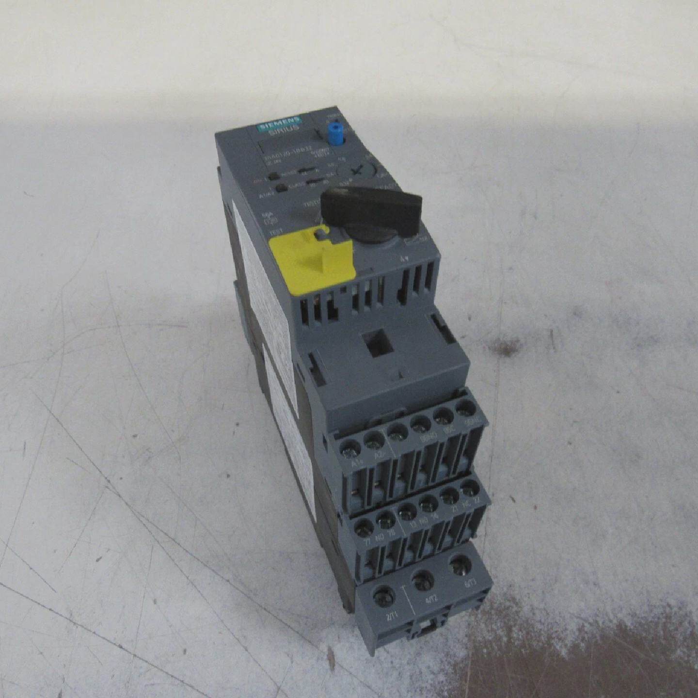 西门子SIRIUS3RA61201BB32手动电机控制器0.321.25A二手MO