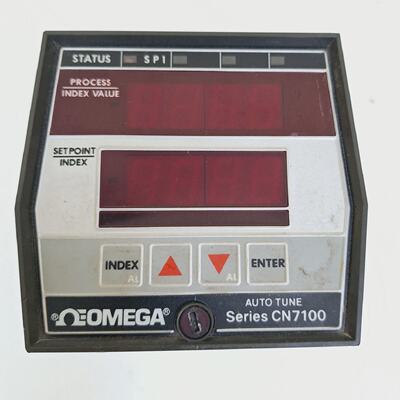 Omega CN7101R1F  CN7100 Series Temperature Controller