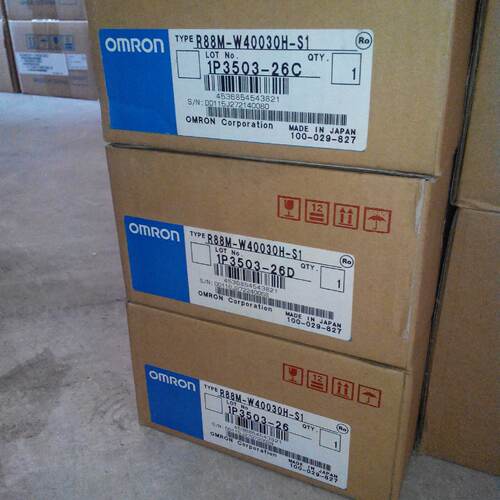 议价全新OMRON电机R88M-W4K415H-BS2编码器R88M-W4K415T-BS2