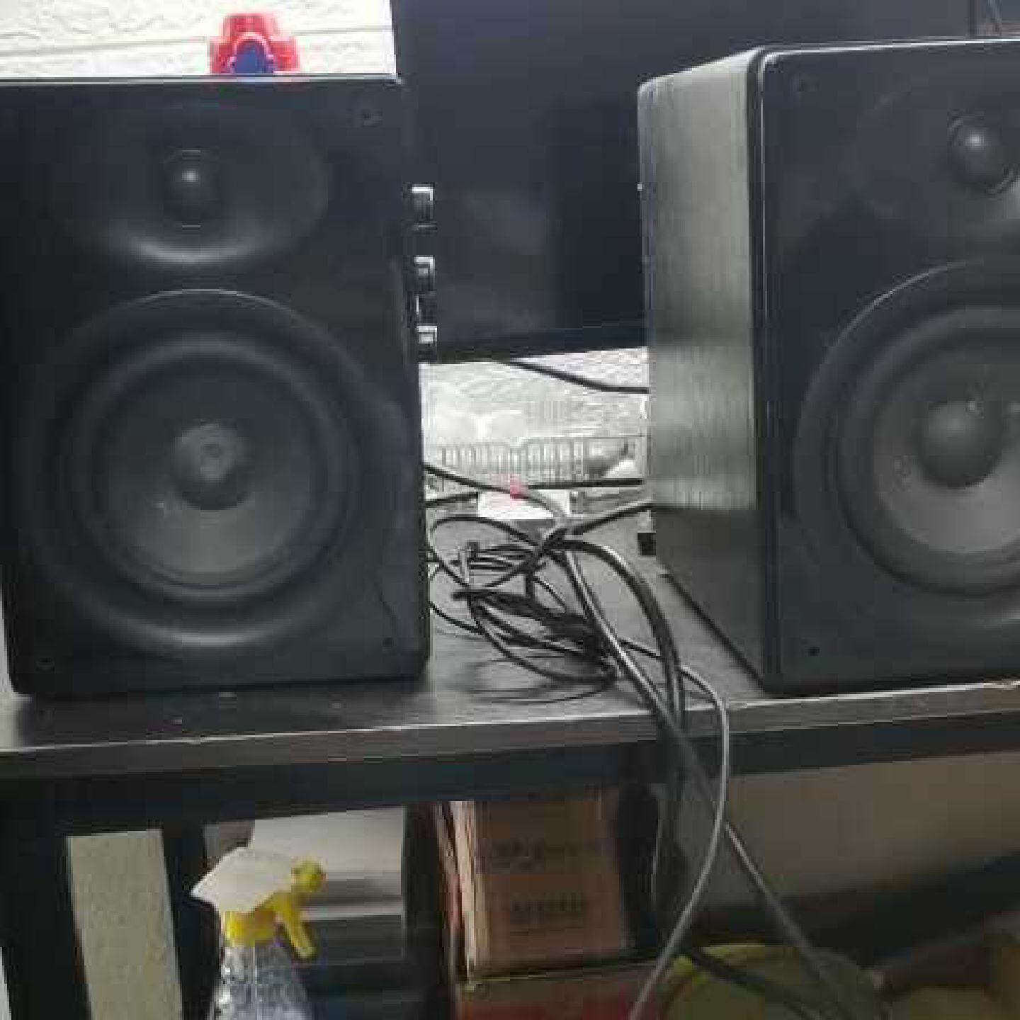 惠威HIVI D1080MKII音箱，音质很好，多年，因议价