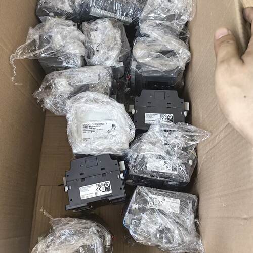 溢价-台达plc模块DVP24ES200T漂亮质量保证