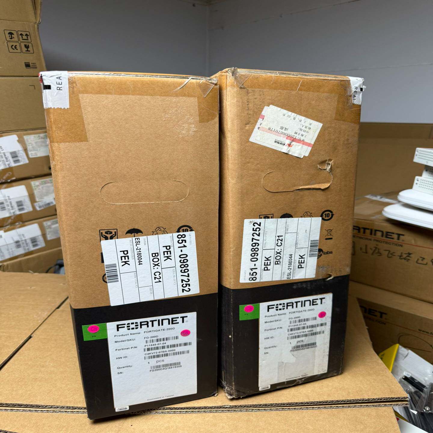 飞塔FORTINET  FG-200D 16千兆电口2口千兆{议价}