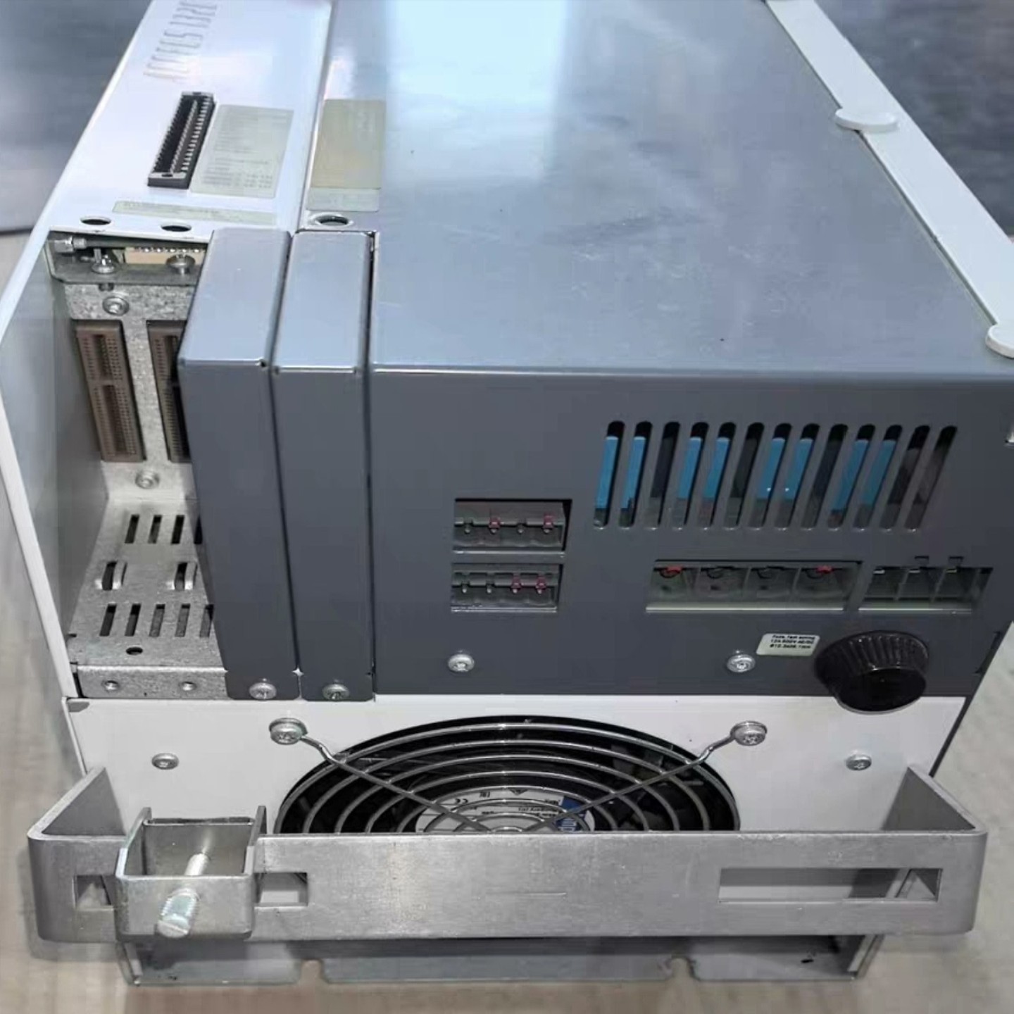 贝加莱伺服驱动器，8B0C0320HC00.00A-1