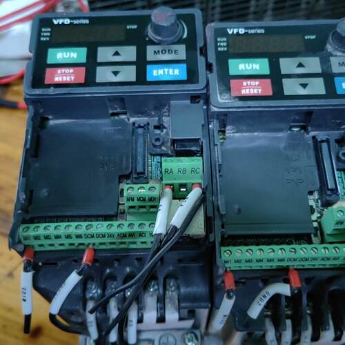 台达VFD007E43A现货一台二手拆机成色看图参-议价