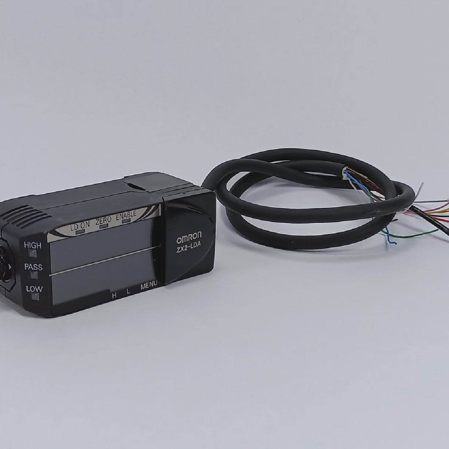 Omron ZX2LDA41 Smart Sensor