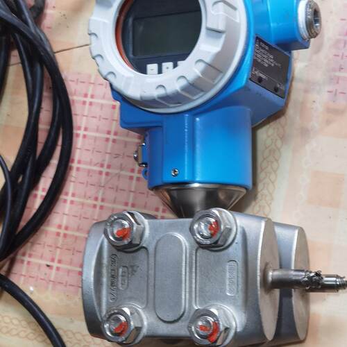 EH差压变送器PMD78  正常使用  膜片完好 外观见图—议价