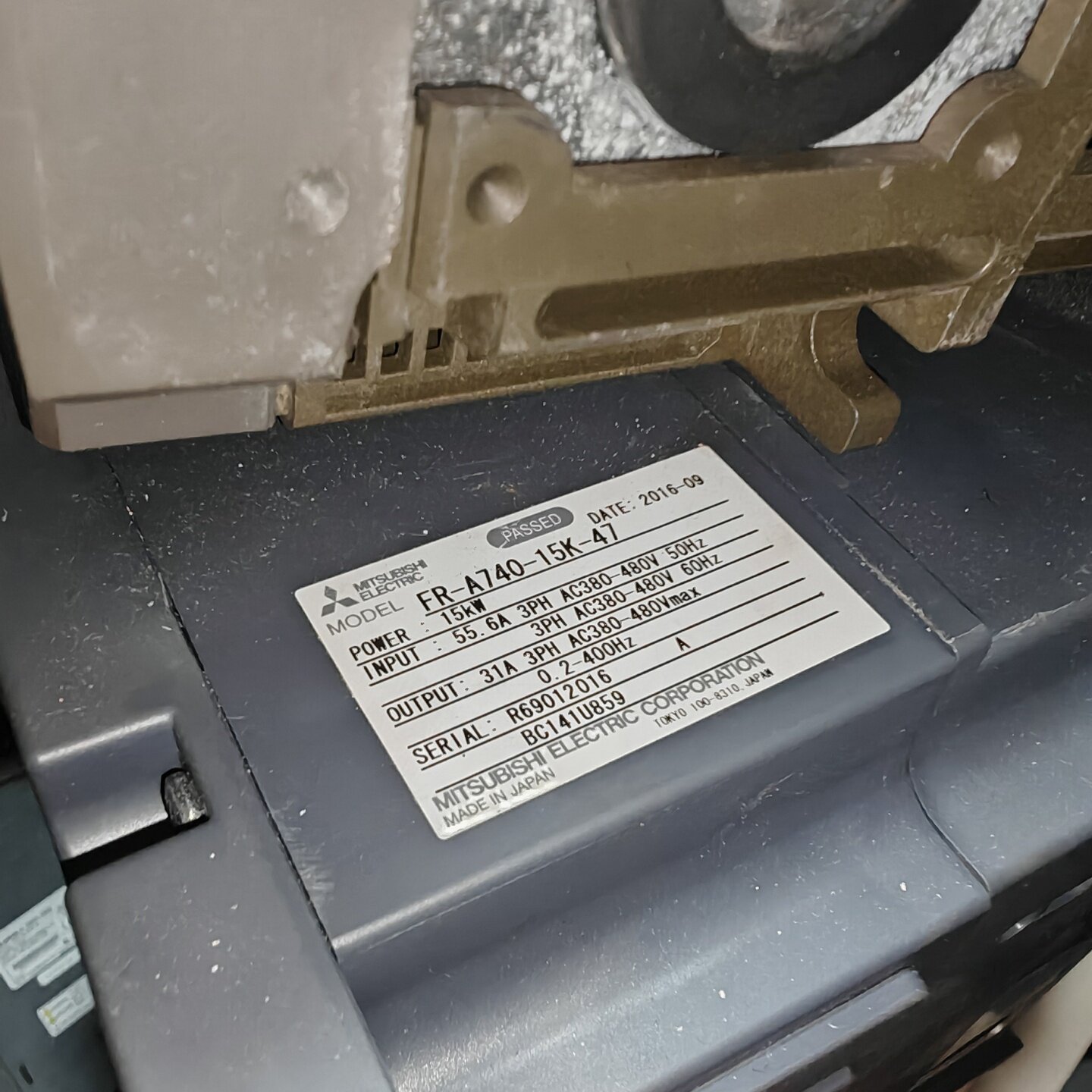 三菱A700变频器FR-A740-15K-47，功率15kw--议价商品
