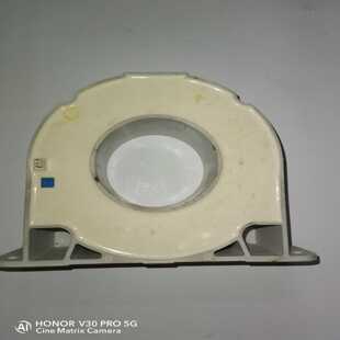 询价电流互感器2000 725拆机有1个