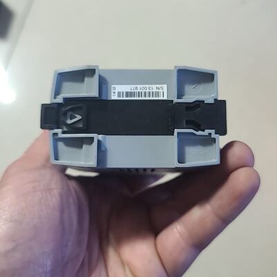 拍前询价：RPS30 100240VAC 0.60.25A