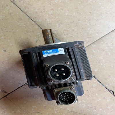 【议价】富士电机GYC102DC1-SA，机身有灰尘没清理，咨询议适用