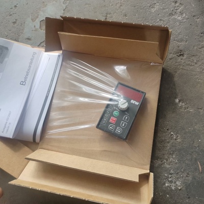 SEW赛威变频器面板FBG11B全新带包装6个DBG11B议价