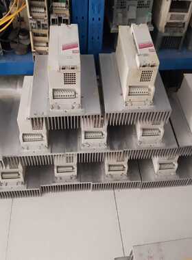 14FM1E-Y00D科比变频器，功能正常，包好，无修。--议价商品