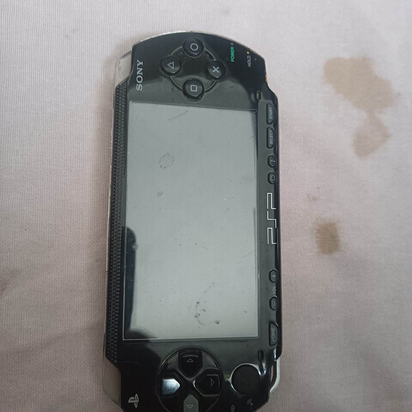 【议价】PSP1006 16G 索尼掌机游戏机 黑色带内存卡 全新/二手均