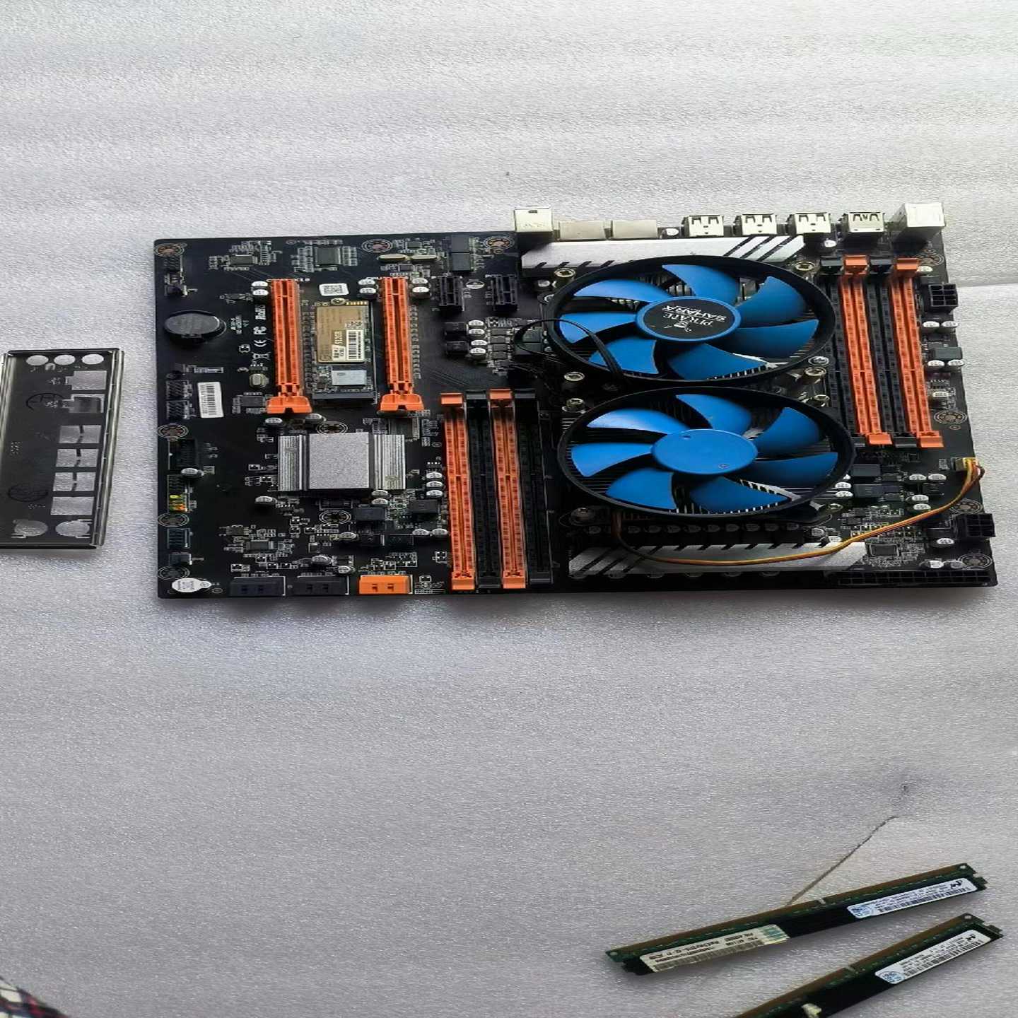 X79PCH主板CPuE5-2660-议价