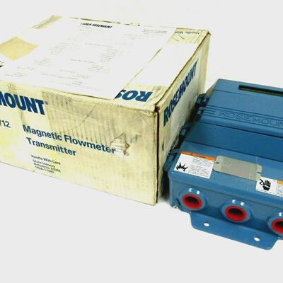 Nuovo ROSEMOUNT 8712C3292520 Magnetico Flusso Trasmettitore