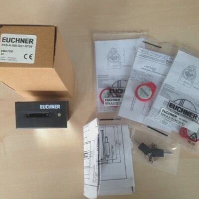 Euchner EKSAISXG01ST09 084700 Key Switch  3 Pieces Key EKSAK