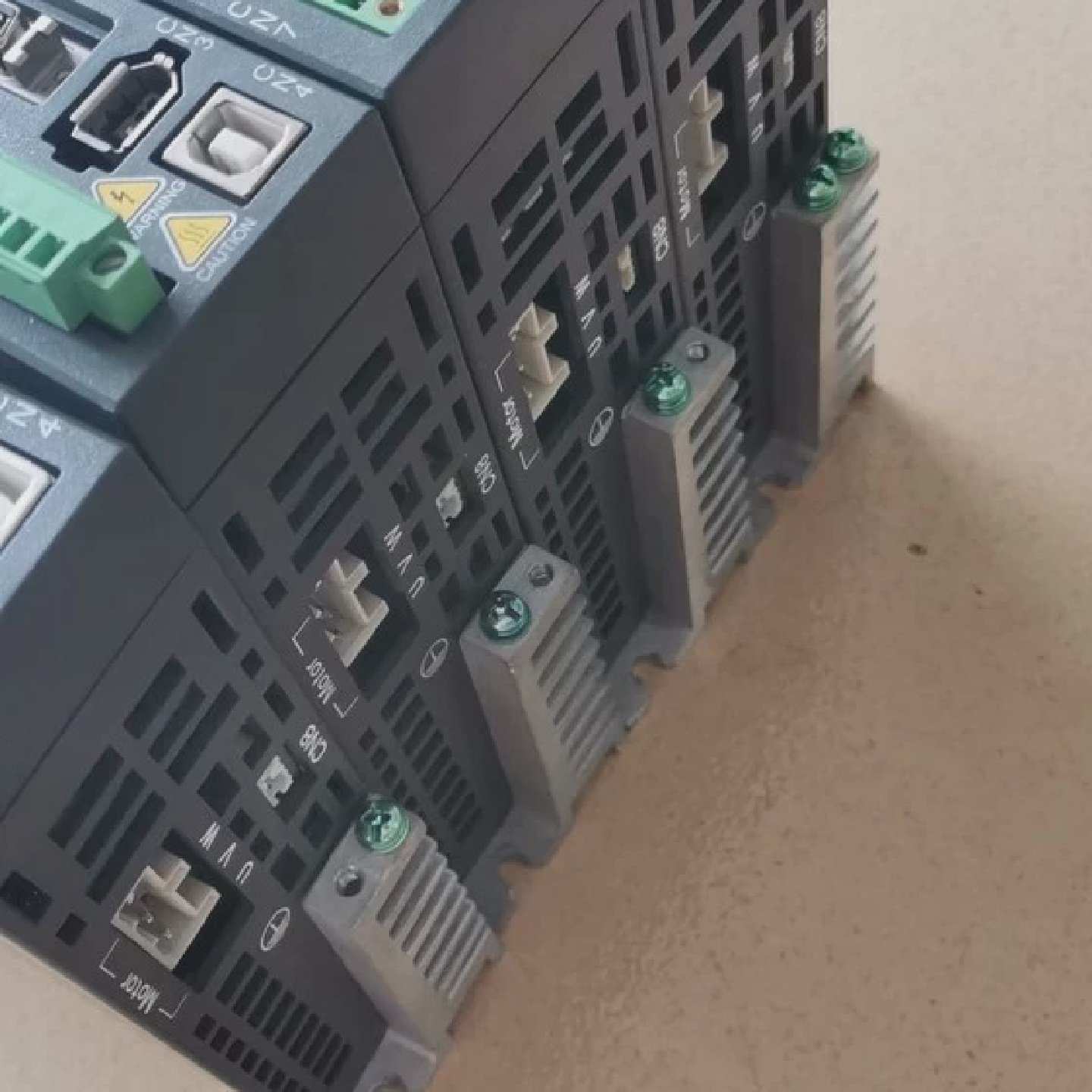 台达ASDA20421U-议价