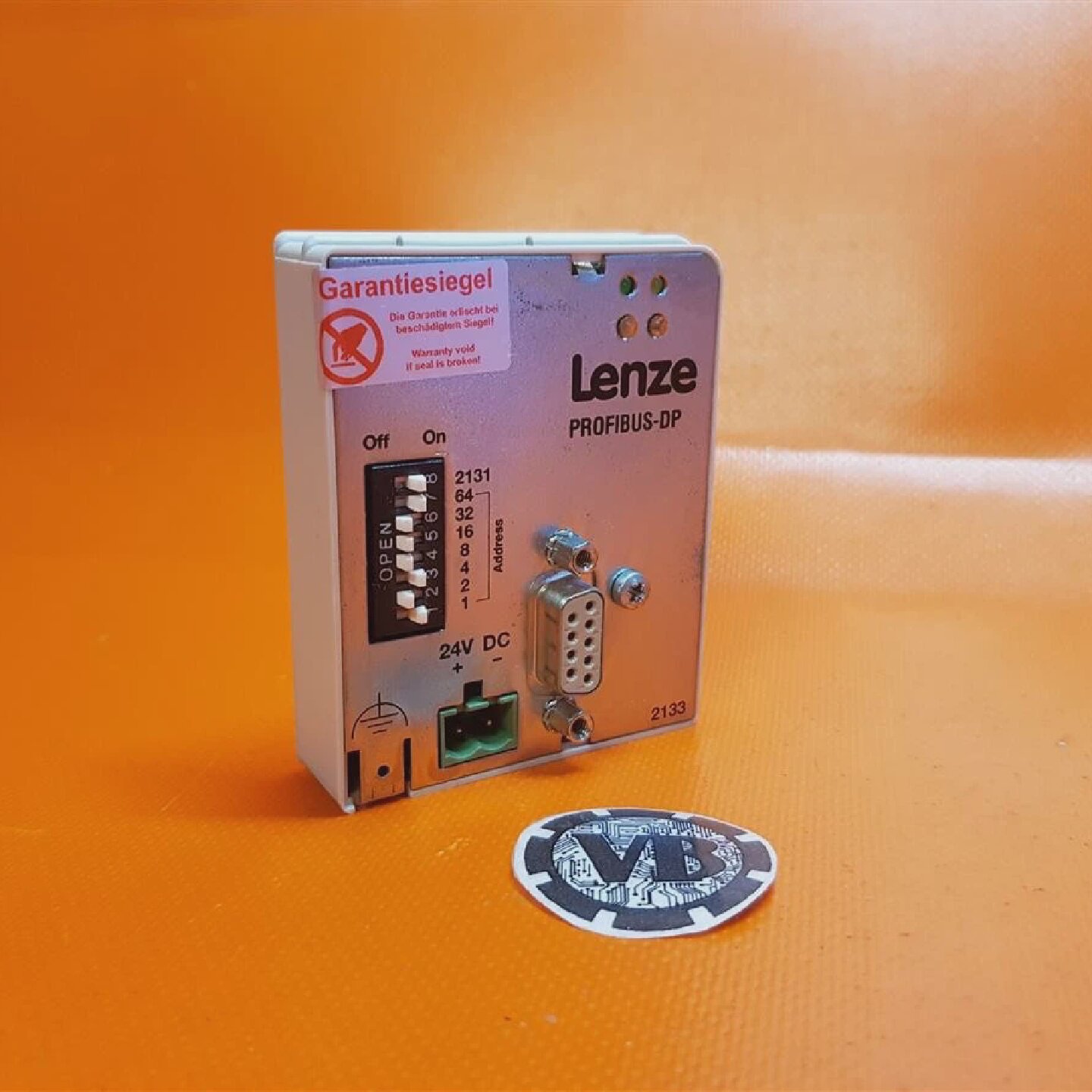 Lenze PROFIBUS DP Type EMF2133IB  *33.2133IB.VB.04
