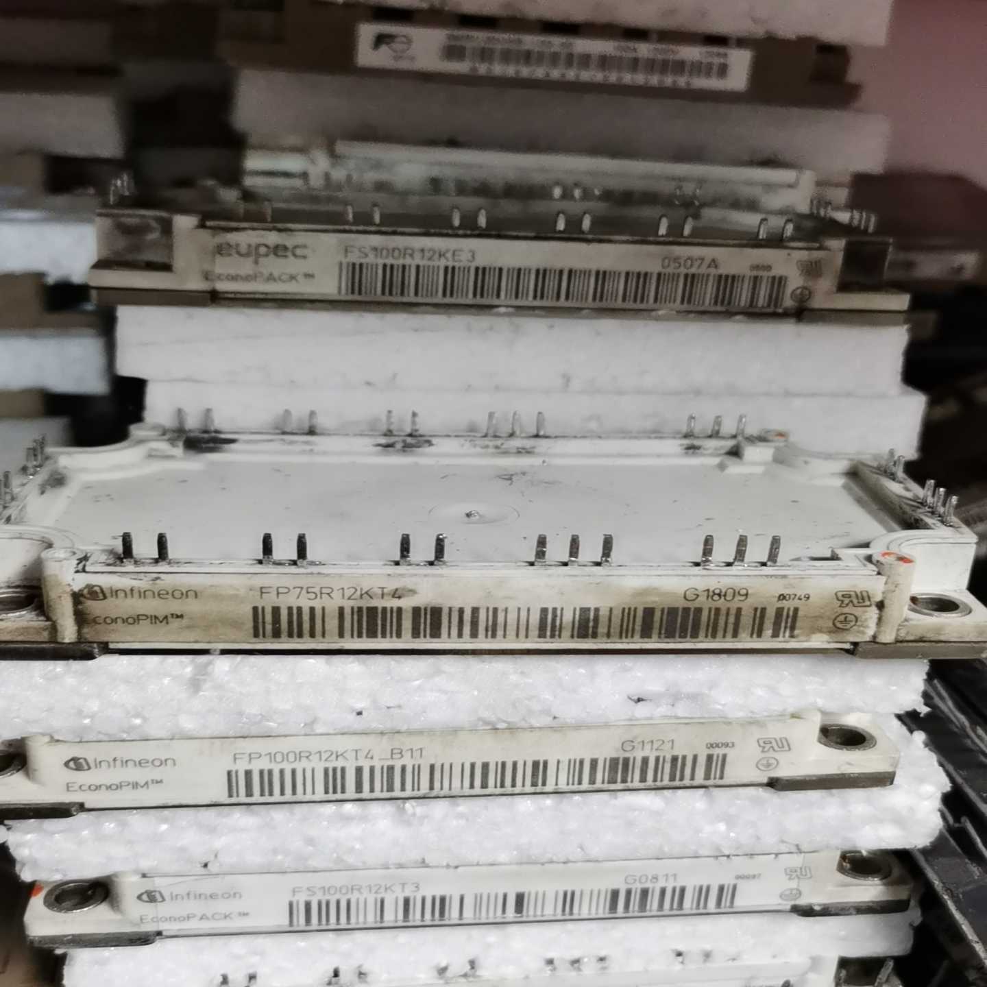 【议价】FP75R12KT4，7MBR75UB-120，FP100R适用